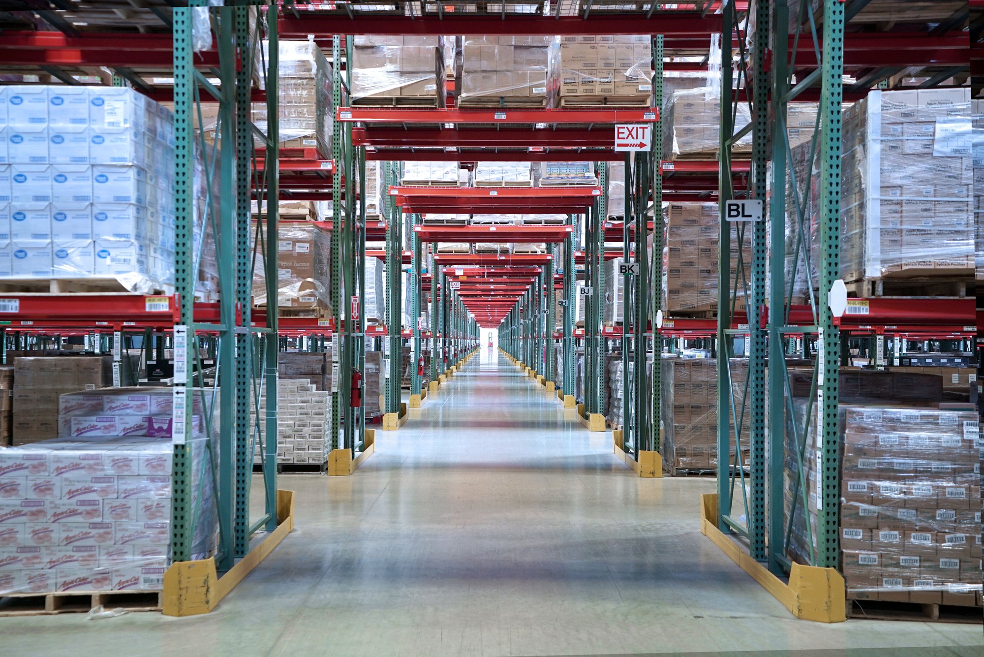 CaseStack-Warehouse_DSC00054_web